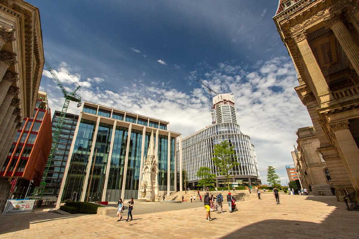 Chamberlain+Square+-+A+Birmingham+Gem!